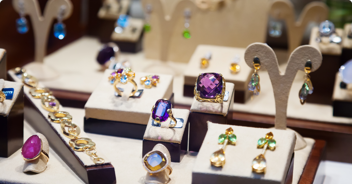 How to Invest in Jewelry