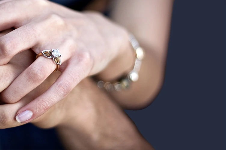 Custom Engagement Ring Settings