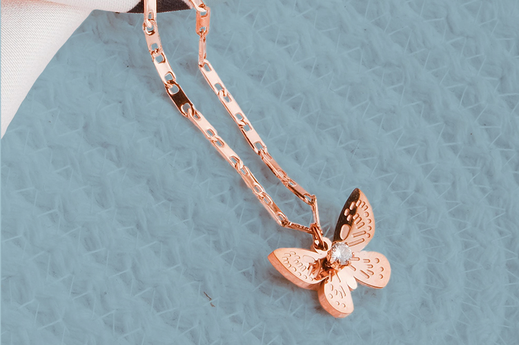 How to Clean Rose Gold Jewelry