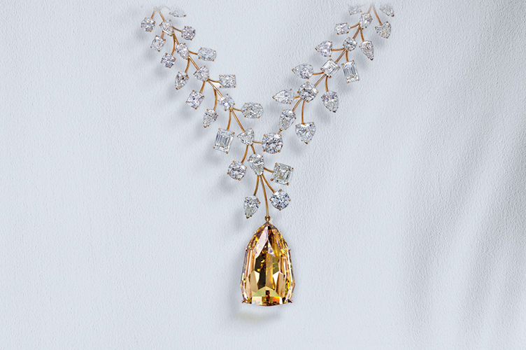 Katerina Perez [Video] | Indian jewellery design earrings, Bangles jewelry  designs, Queen jewelry