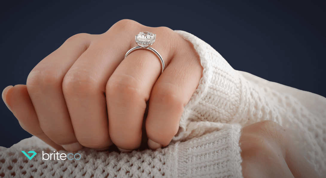 How Many Carats Is the Average Engagement Ring