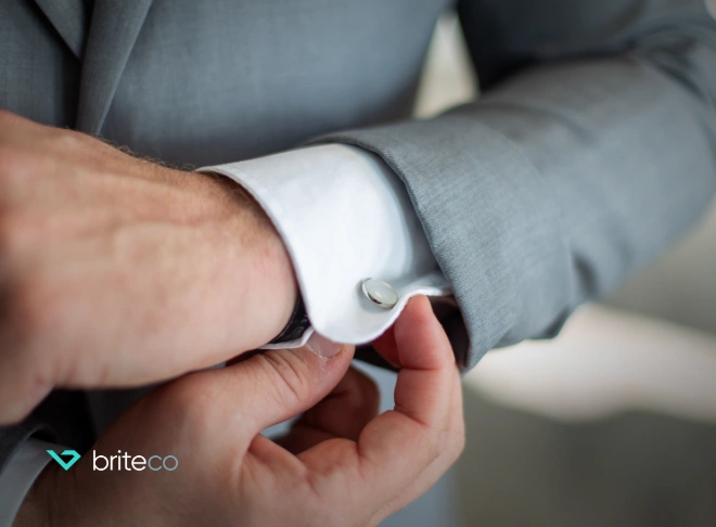 How Do I Put on Cufflinks? Techniques for Any Occasion