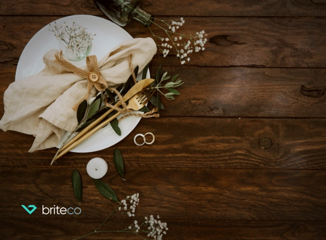 Rustic wedding decor