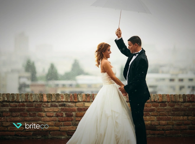 Here’s How to Take Memorable Wedding Photos in the Rain