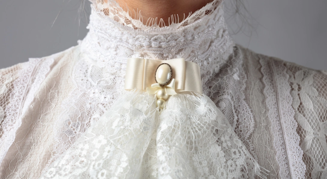 neck-jewelry