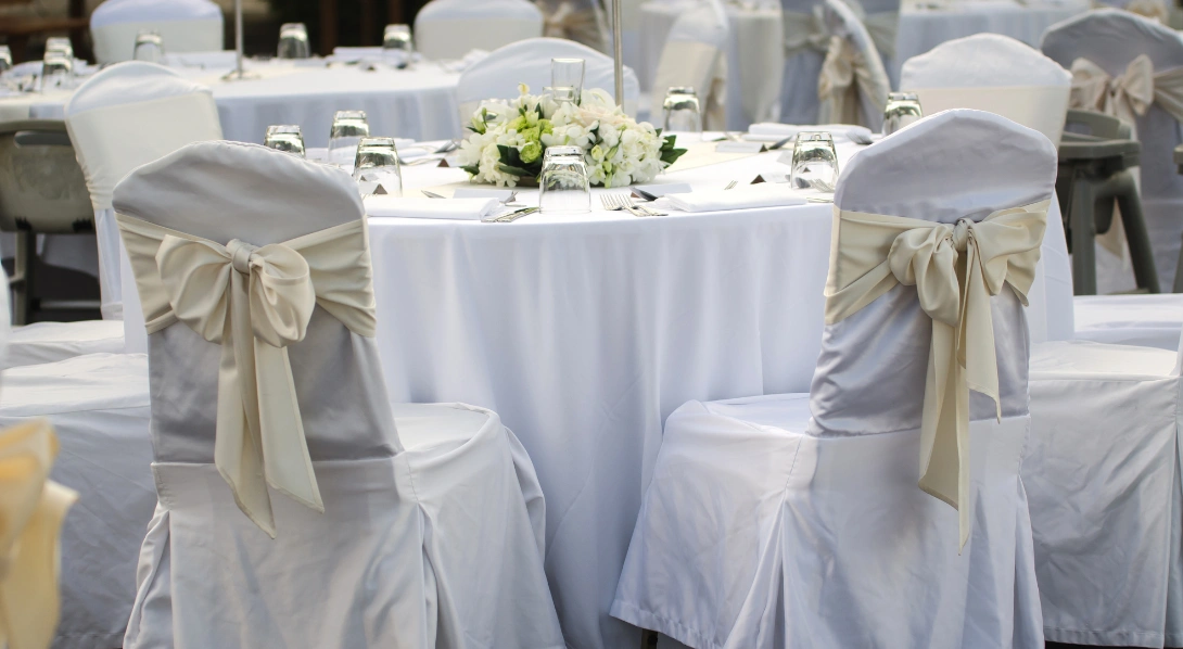 Display a Seating Chart So Guests Can Actually Use It