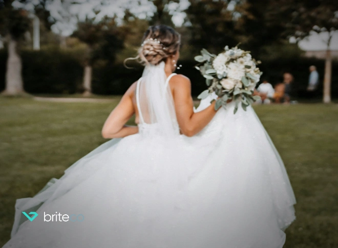 What are the Best Hairstyles for a Wedding?